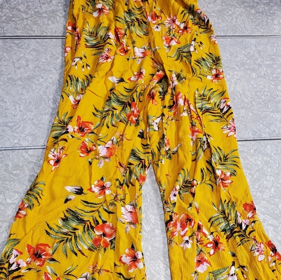 👸🎽👖 Candies one piece outfit size XS - Picture 5 of 16